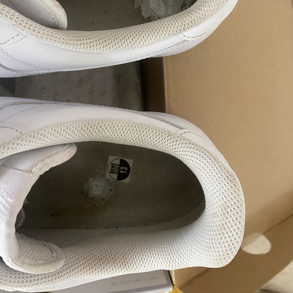 MENS Airforce One’s-size 13 - Picture 5 of 6
